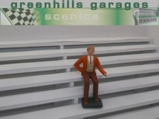 F623 - Greenhills Scalextric Carrera Seated Male Spectator 1.32 Scale - NEW