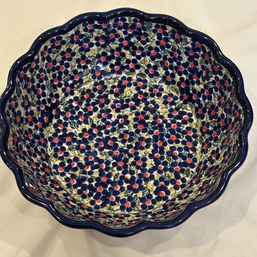 Zakłady Ceramiczne Bolesławiec Polish Pattern 42 8” Serving Bowl Scalloped