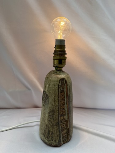 Vintage Bernard Rooke Brutalist Pottery Table Lamp in excellent condition - Picture 2 of 18
