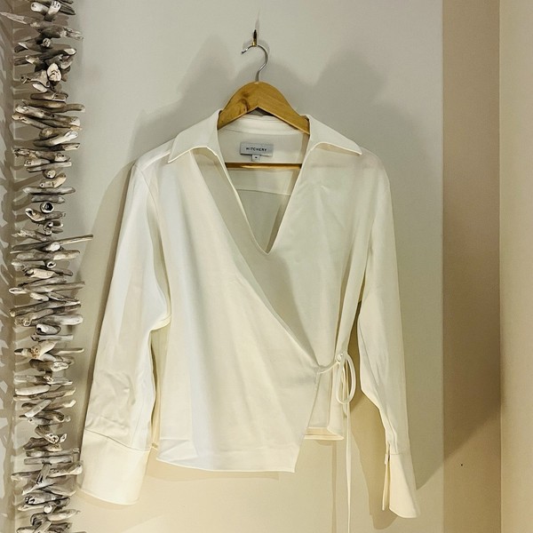 Witchery Women’s  White Wrap Size 10 Relaxed Fit Front Tie