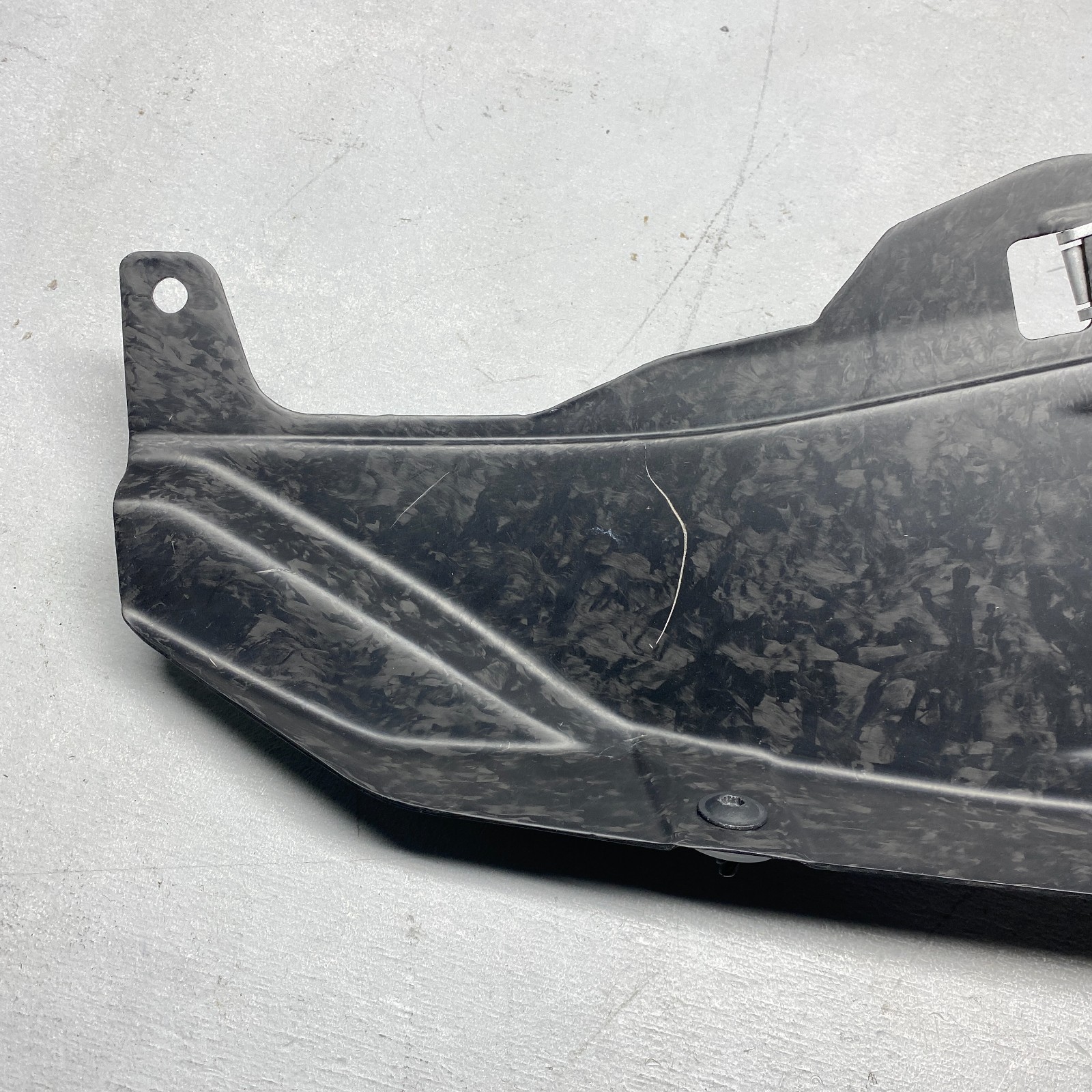 2019 Lamborghini Huracan LP580-2 Engine Bay Right Carbon Forged 4T0863082
