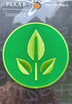 WALL-E ''EARTH DAY'' - New DISNEY / PIXAR Loungefly Iron On Patch