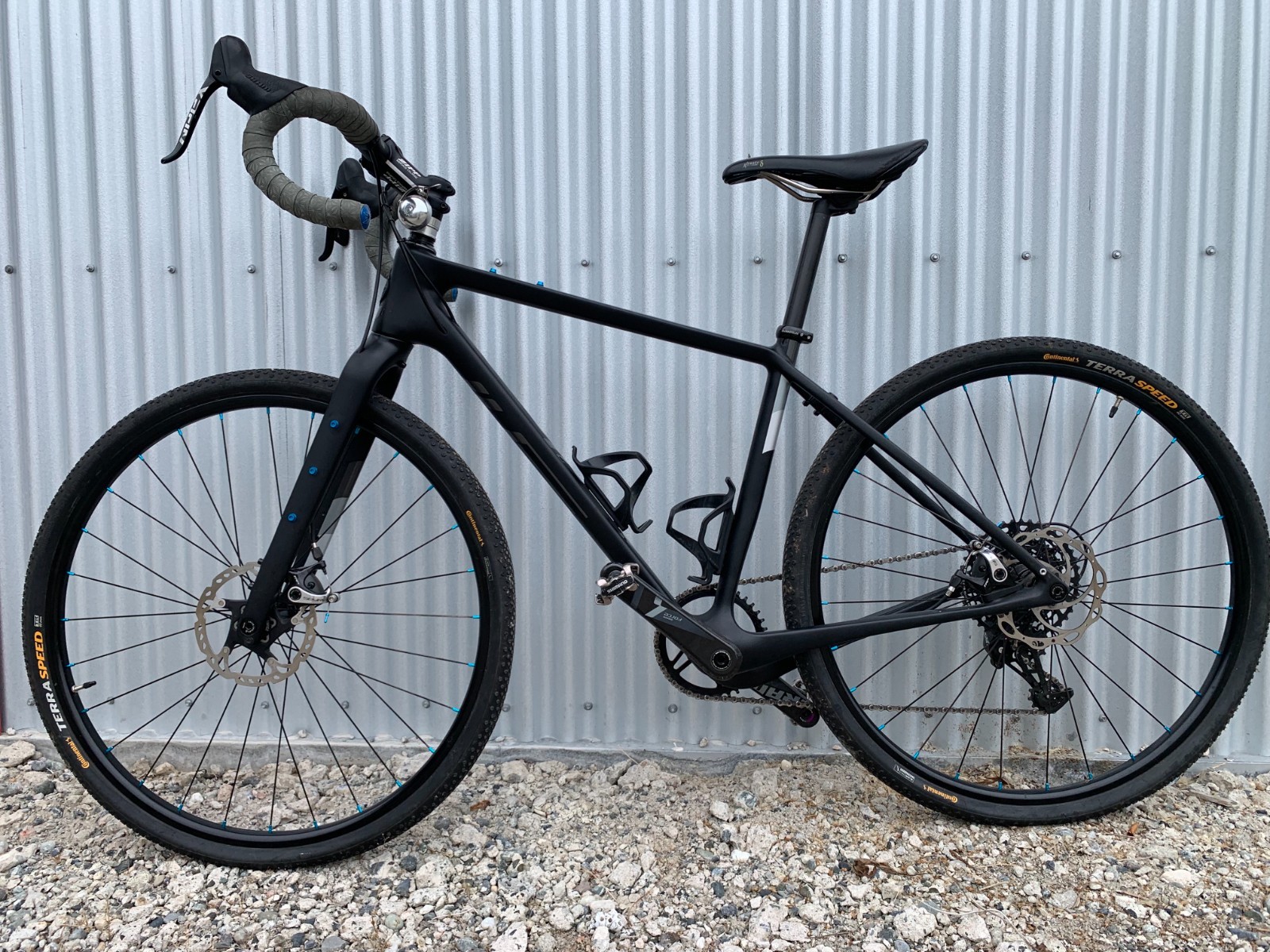 Salsa Warbird, Small, EUC, Black