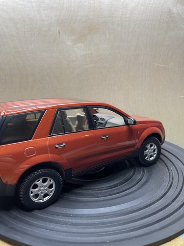 GATE 2001 Diecast Orange Saturn Vue (!!!) 1/18th Model - Picture 3 of 16