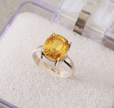 Handgefertigter 925 Sterlingsilber Ring Lab Grown Ceylon Yellow Sapphire Ring...