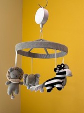 Pottery Barn Kids Safari Animal Baby Mobile With Knit Plush Toys