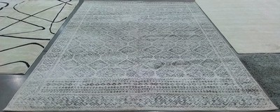 IVORY / GREY 9'-0'' x 12'-0'' Back Stain Rug, Reduced Price 1172794425 TUL264A-9