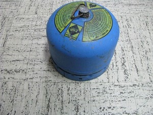 CAMPING GAZ GAS BOTTLE TYPE 904 FULLY FILLED WINTERPROOF GAS