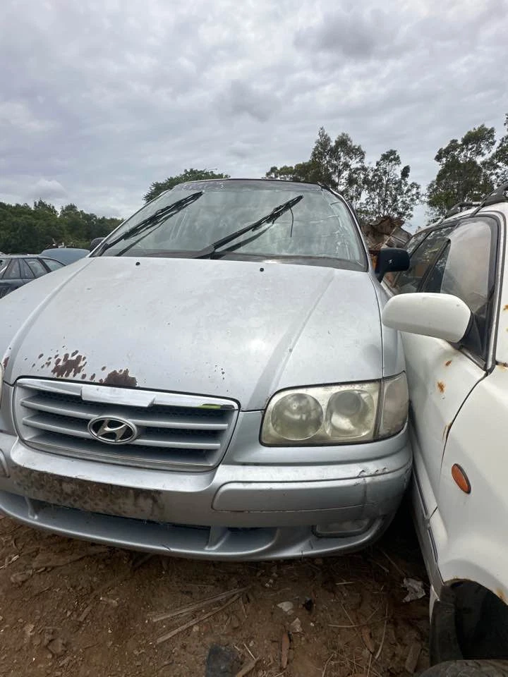 2005 Hyundai Trajet AC Control Unit 03-08 Climate Control Module #B663 - image 3 of 4