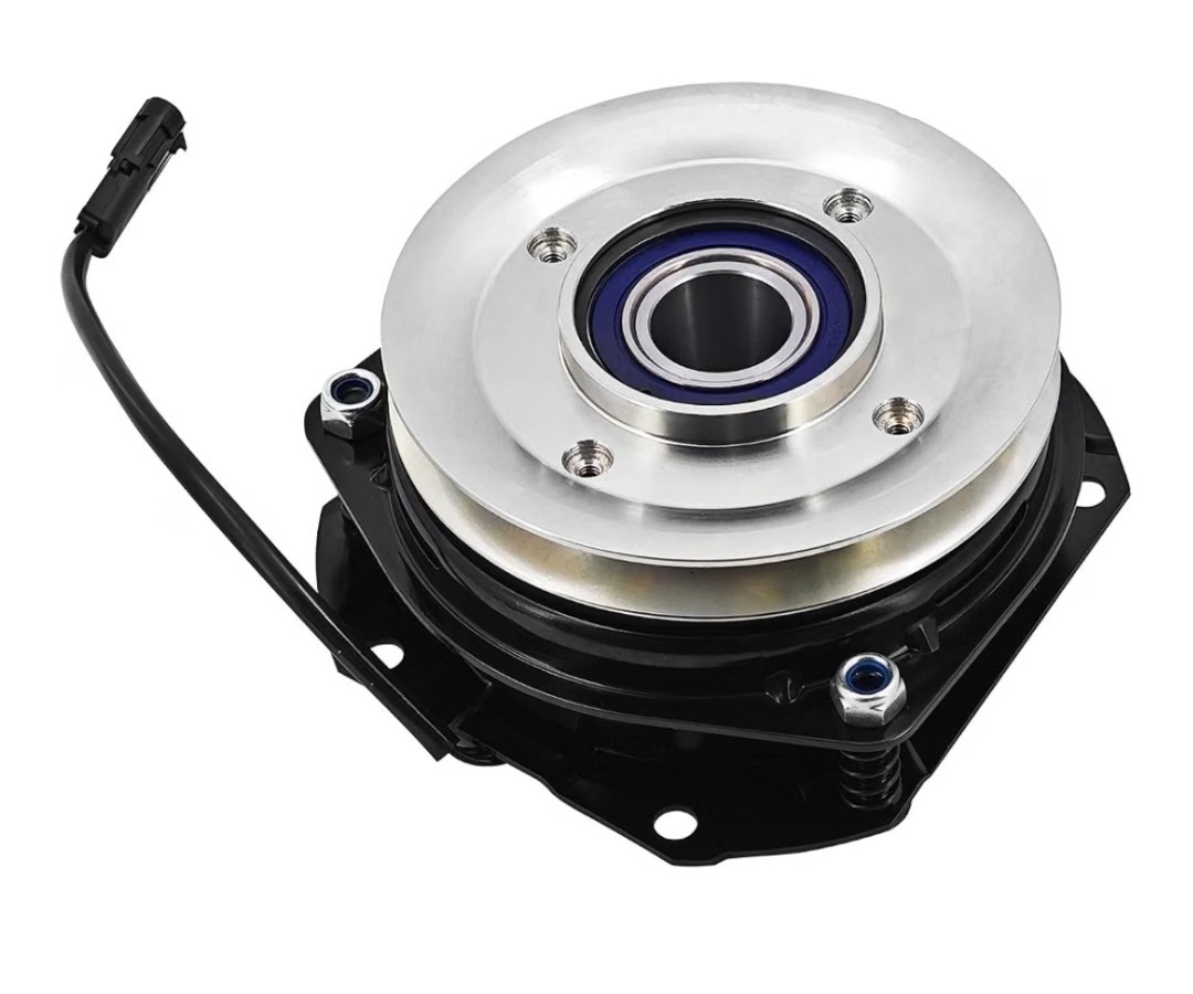 AM104895 AM100846 AM101136 PTO Clutch Kit for John Deere 316 317 318 322 330 332