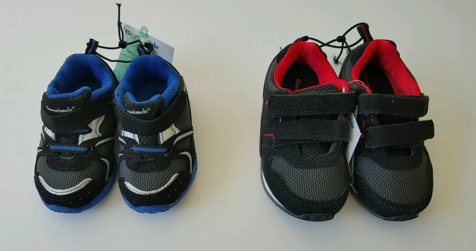 Zapatillas/zapatos deportivos ligeros azules o rojos Garanimals para niños pequeños: 2-6 Foto 2 de 4