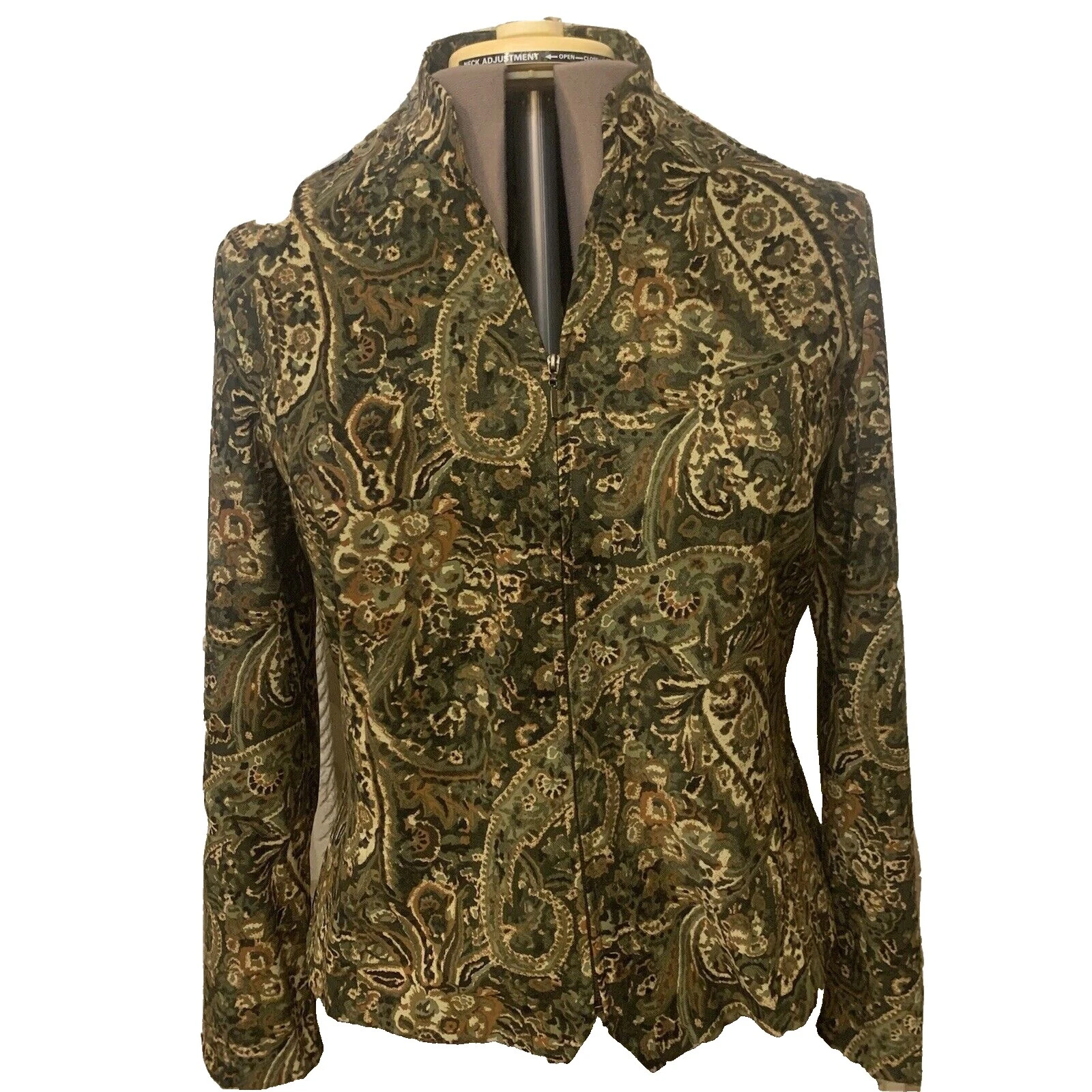 Requirements Regular Size L Suits & Suit Separates for Women