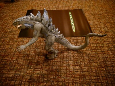 Trendmasters 1998 Ultimate Godzilla Electronic Figure + Theatrical