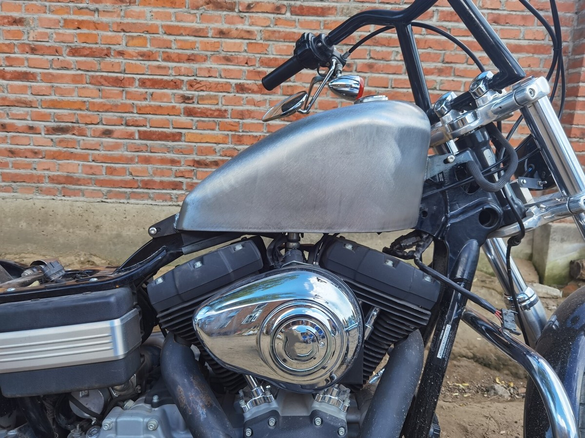 HARLEY-DAVIDSON タンク 12L Customized Motorcycle Petrol Gas Fuel Tank For HARLEY DYNA