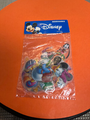 Disney pack of 5 bookmarks plastic brand new sealed Giftco Inc.