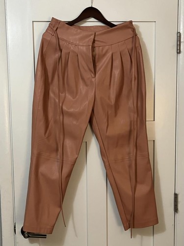 BLANKNYC Women's Hoyt Pant - Mini Boot Cut Denim Jeans