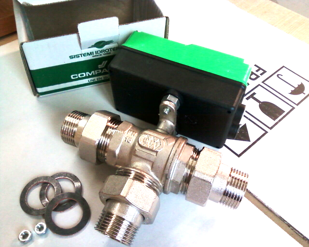 VALVOLA MOTORIZZATA COMPARATO  V220 1" A 3 VIE APERTURA 90° DY222C3A DIAMANT