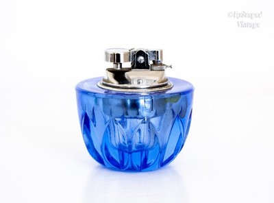 Blau facettiertes Kunst Glas Tischfeuerzeug 70er Jahre Vintage Space Age Murano