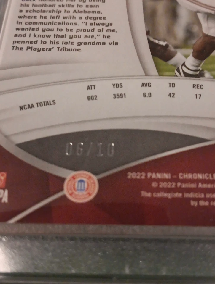 2022 Chronicles Spectra Draft Picks SPECTRA GOLD#90 Derrick Henry 06/10 Alabama - Image 4 of 4