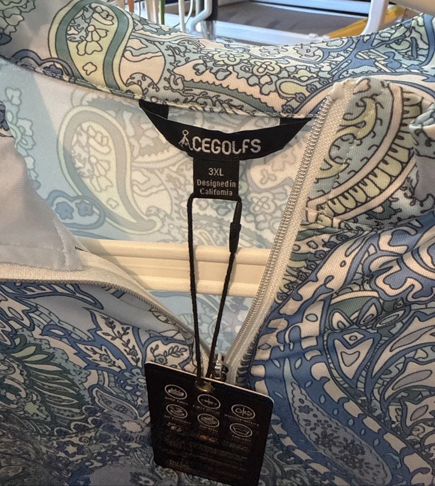 NEW CEGOLFS Women's UPF 50+ Blue Paisley 1/4 zip L/S pullover top Plus 3XL