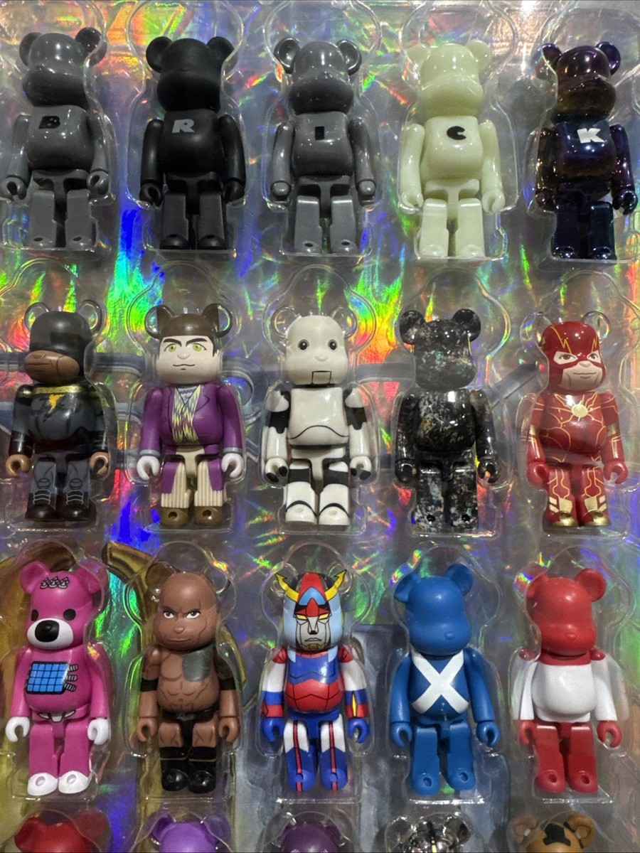 100% BEARBRICK DISPLAY BLISTER BOARD Medicom 25th Ann | 45
