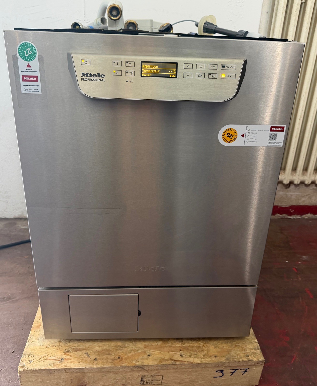 Miele PG 8592 Reinigungs- Desinfektionsautomat RDG 400V 9,3kW Bj.2023 Unterbau – Bild 2