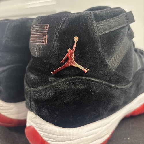 Size 10 - Air Jordan 11 Retro Bred Velvet (Women’s) - Picture 8 of 9