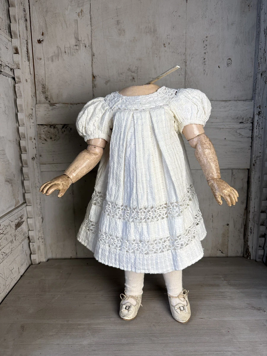 Robe pour poupée ancienne de collection type Bleuette - vintage - Collection