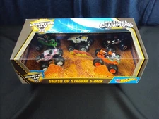 2017 HOT WHEELS MONSTER TRUCK JAM 25 YEARS 1992-2007 SMASH UP STADIUM 5 PACK NEW
