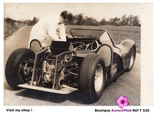 VIEILLE VOITURE DE COURSE &
