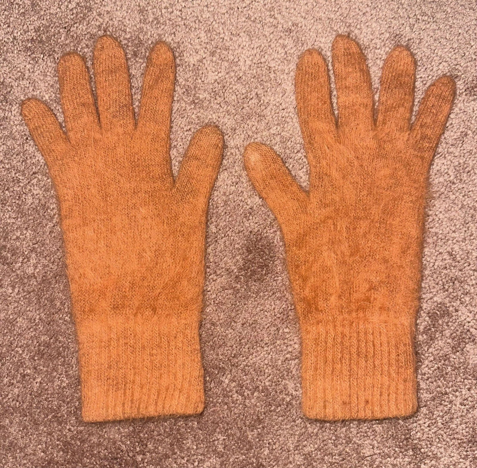 Nordstroms Womens Gloves Angora Blend Orange Knit One Size Made In France