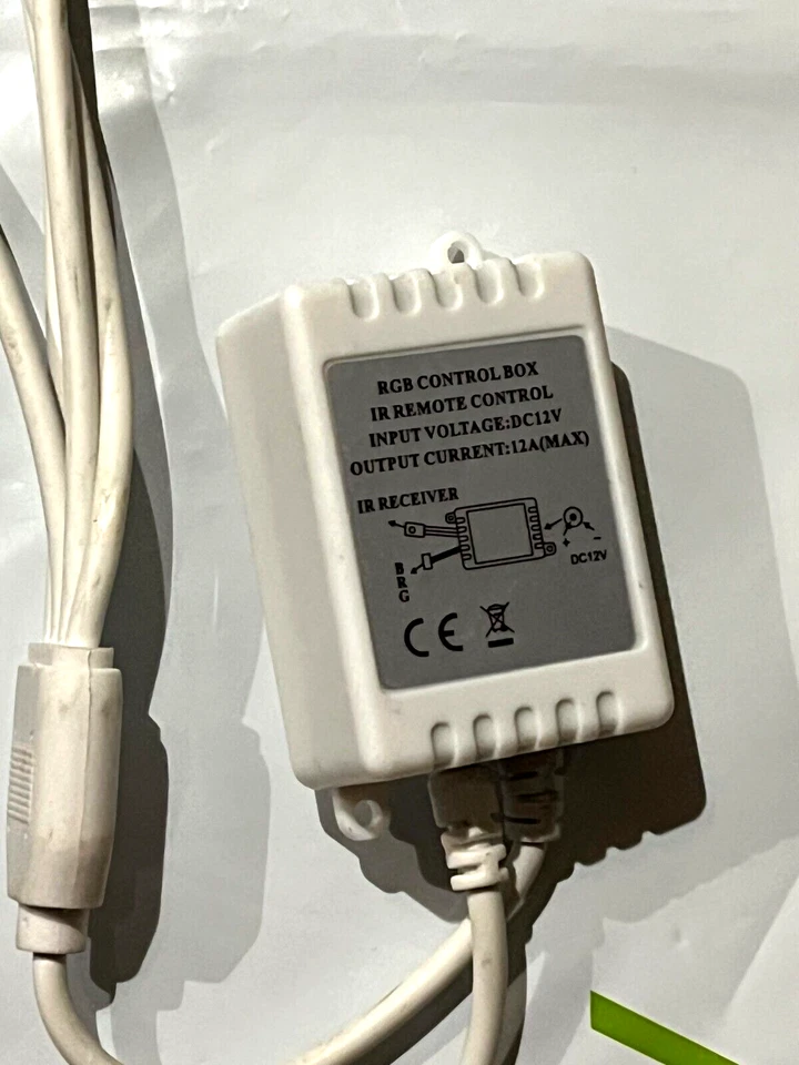 RGB Controller for LED Strip light 4-Way Outlet IR 44 key Controller 12V 5A - Image 3 of 4