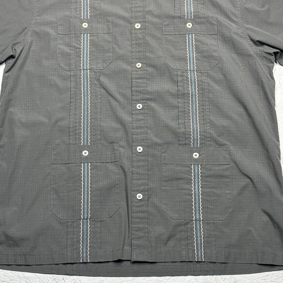 Howler Bros Guayabera Shirt Mens Large Gray Cuban Summer Embroidered Vented - Image 4 of 4