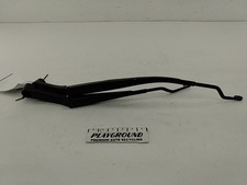Hyundai Veloster FS Pair Of Windshield Wiper Arms Fits 12 13 14 15 16 17