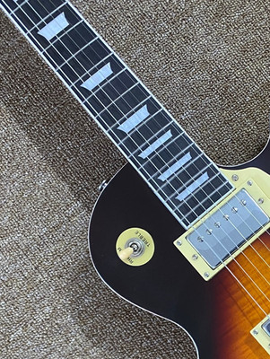 Standard 6-string electric guitar, flame maple top, rosewood fingerboard