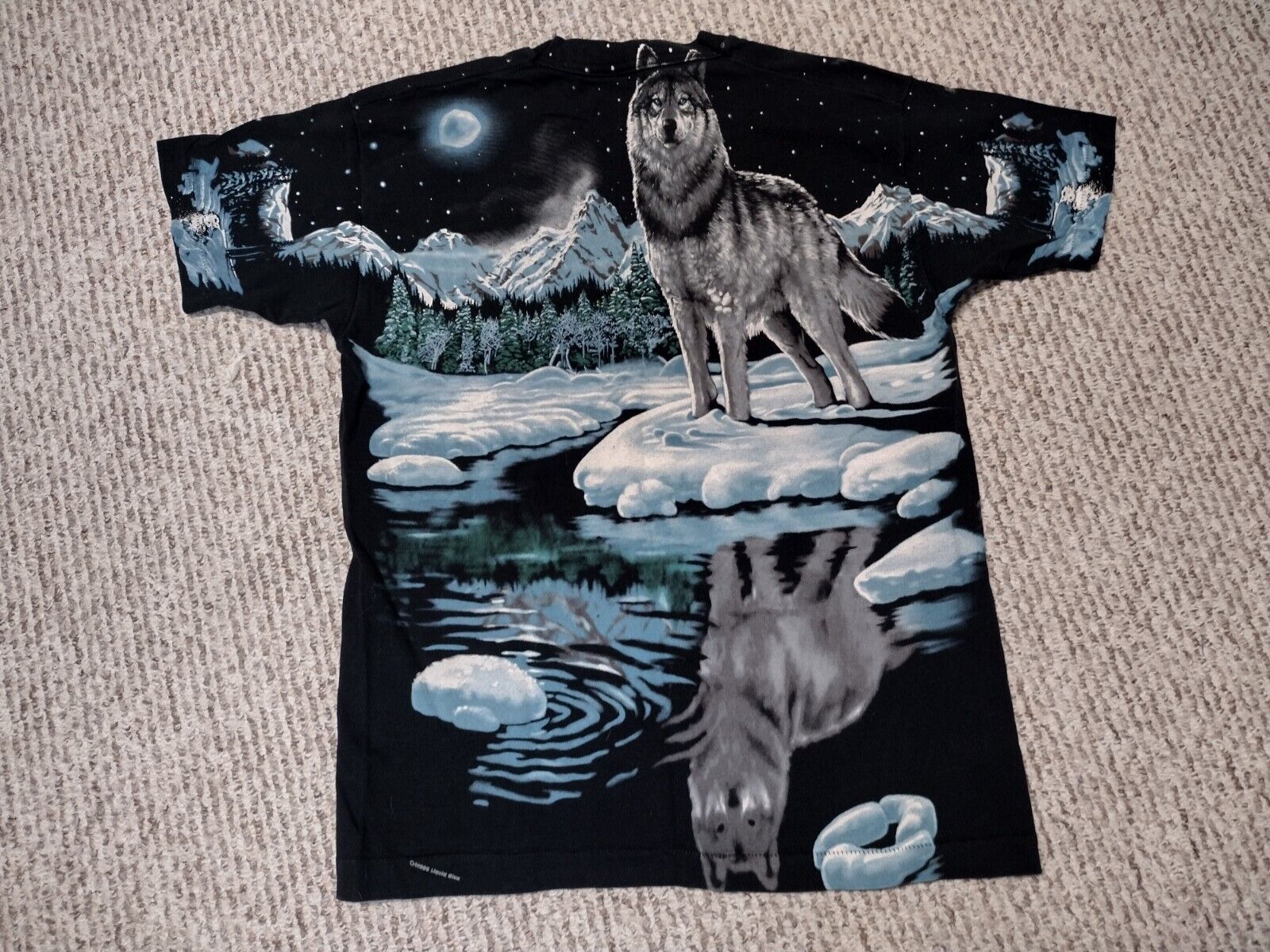 Vintage 90's Liquid Blue Wolf All Over Print Animal Nature Moon