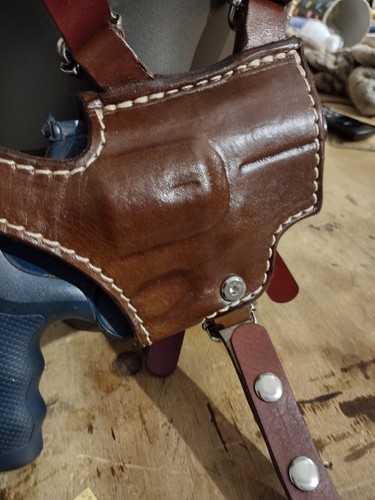 Shoulder Holster for for colt king cobra 2" barrel - Picture 4 of 13