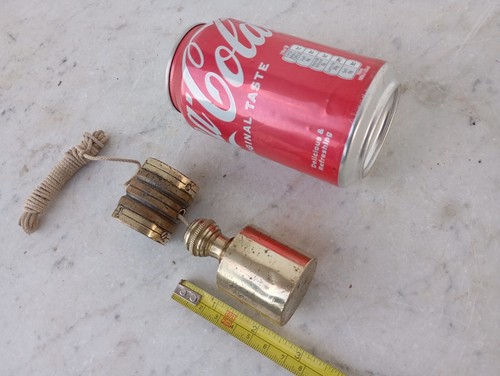 Bloque de nivel vertical Bob Mason de plomada cilindro pequeño de 2,5" de latón de colección con anillos de latón - Imagen 2 de 16