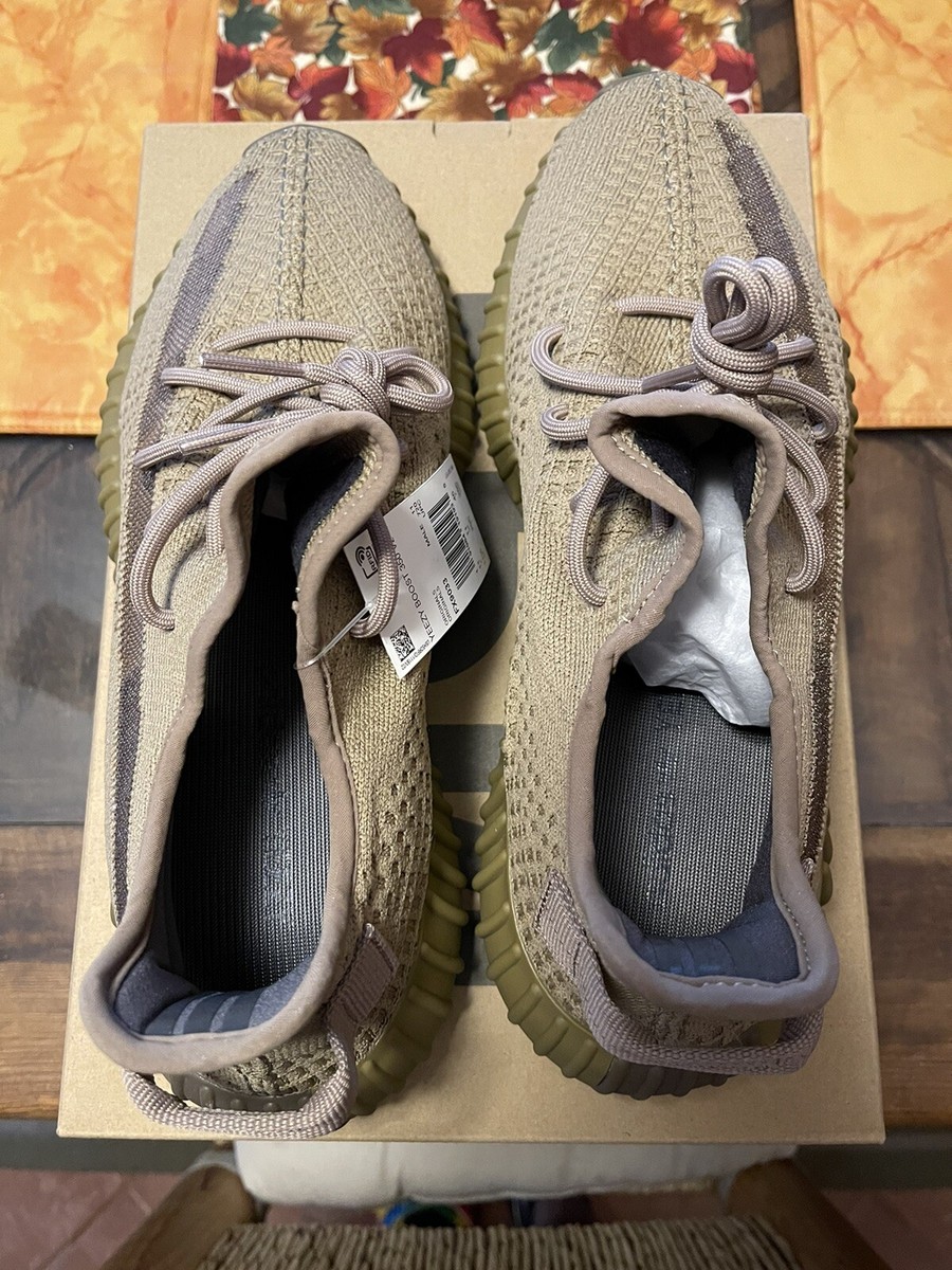 New 11.5 Authentic Adidas Mens Yeezy Boost 350 V2 Earth  display picture 2