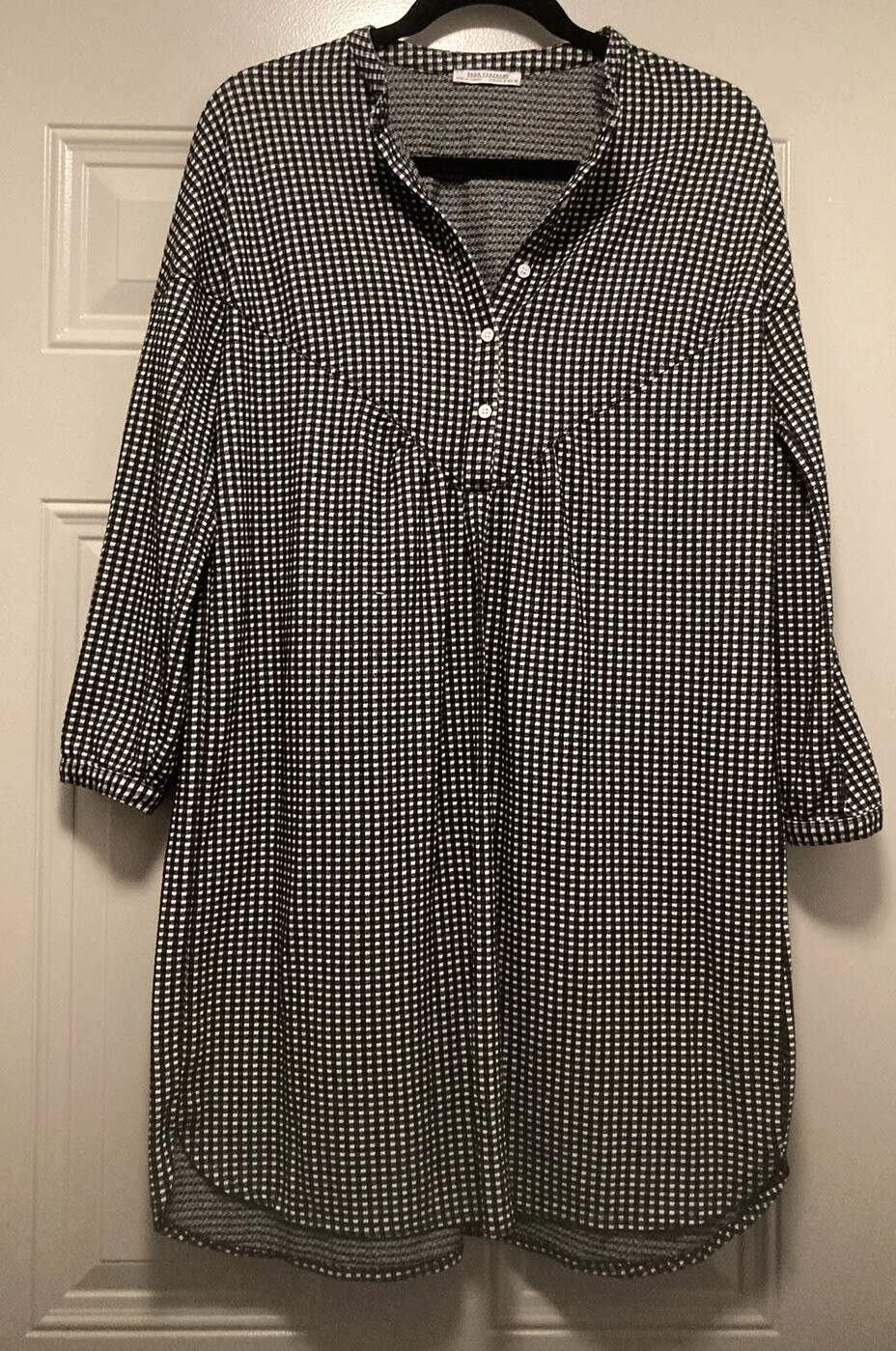 Zara Trafaluc | Solid & Striped Button in Gingham… - image 3