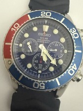 Diver Seiko V175-0AD0 Solar 