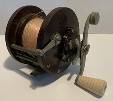 Vintage PENN No. 85 Fishing Reel Bakelite White Knob And Side Plates Made In USA