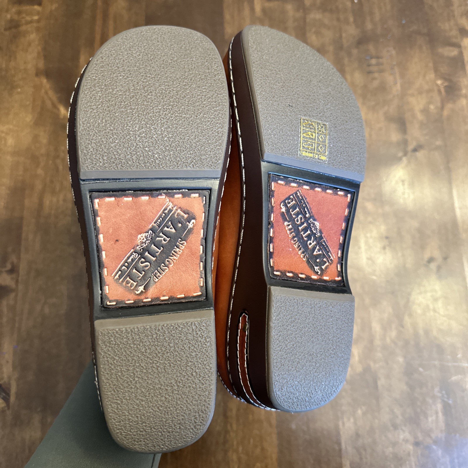 L’Artiste Spring Step Clogs Burbank Python Reptil… - image 6