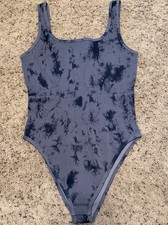 NWOT OQQ Bodysuits Ribbed Sleeveless Bodysuit Size Large