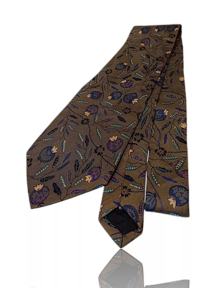 Gravata estrutural rayon, 55" X 4", bronzeada com floral multicolorido. 3,0 - Imagem 2 de 4