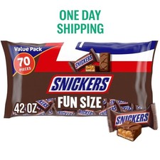 SNICKERS Milk Chocolate Fun Size Candy Bars 70pcs Bulk Party Snack Treats