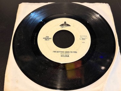 EMI Latin 45 - Selena - I'm Getting Used To You / El Toro Relajo