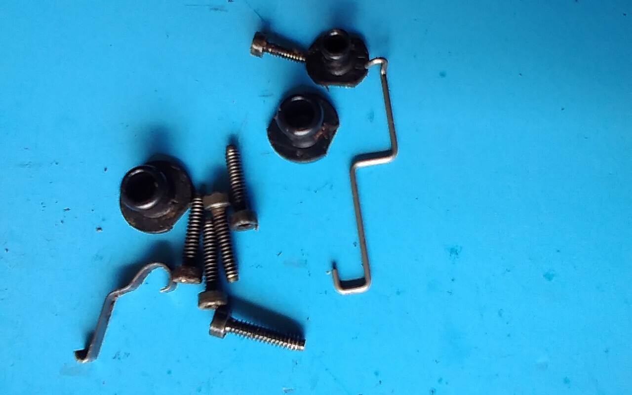 STIHL MS250 chainsaw OEM. Throttle linkage antivibe parts lot Bin44 | eBay
