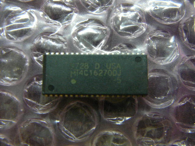 (1) MT4C16270DJ-5 MICRON 4MEG 256Kx16 40 PIN 50NS SOJ EDO DRAM DYNAMIC RAM NEW