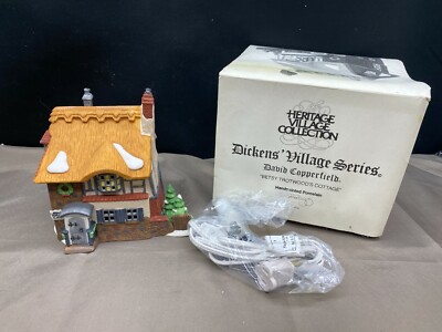 Department 56 Dept. DICKENS VILLAGE Betsy Trotwood's Cottage DAVID COPPERFIELD 